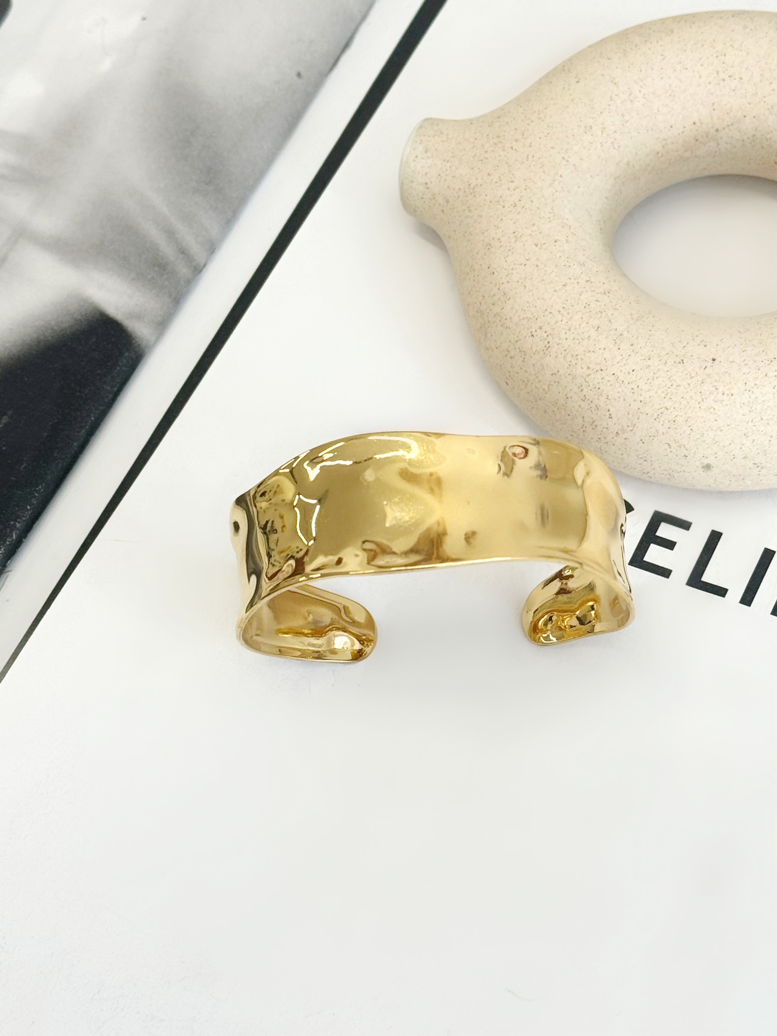 Facetune_17-04-2025-16-30-51