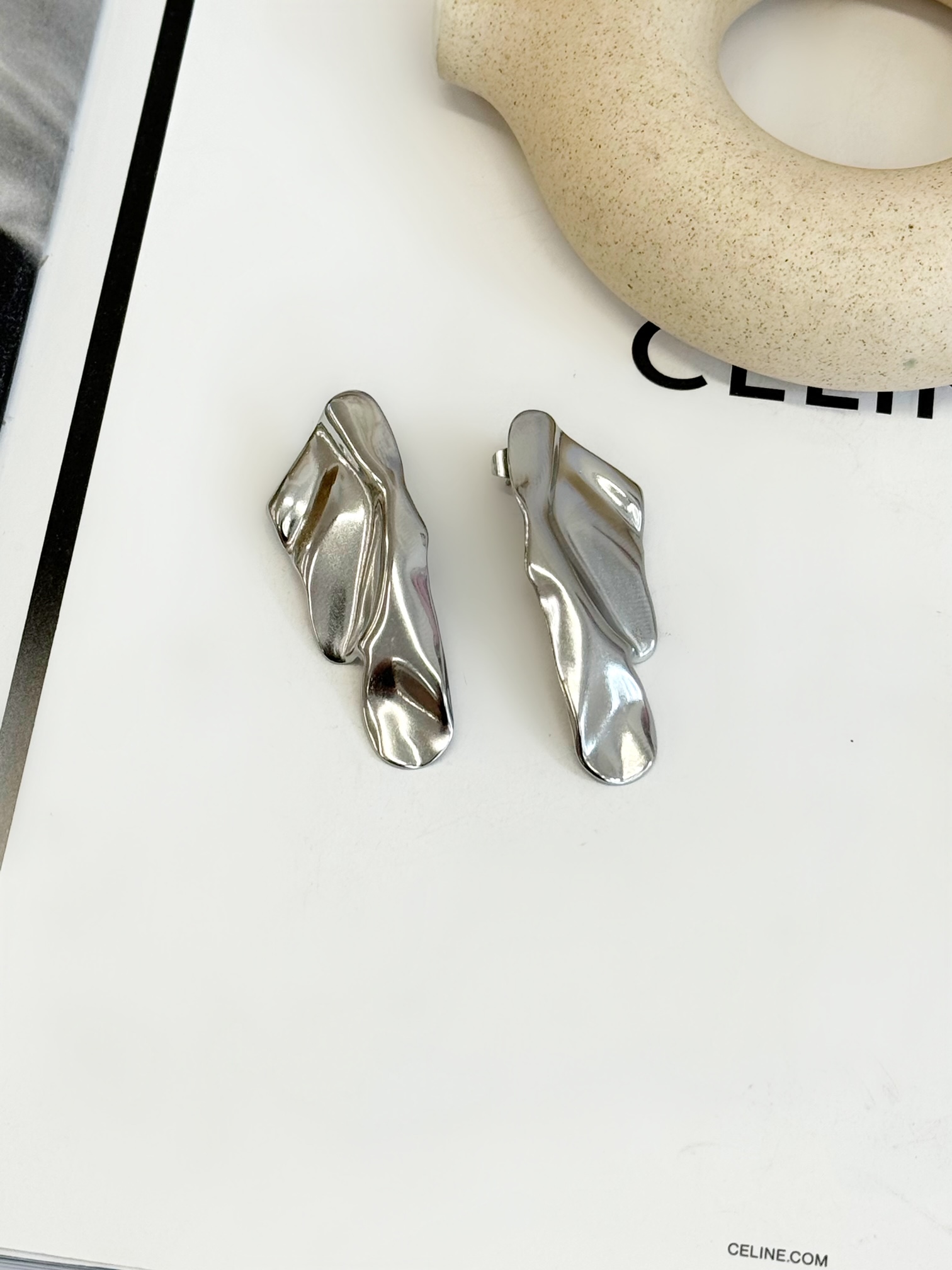 Facetune_24-05-2025-17-18-53