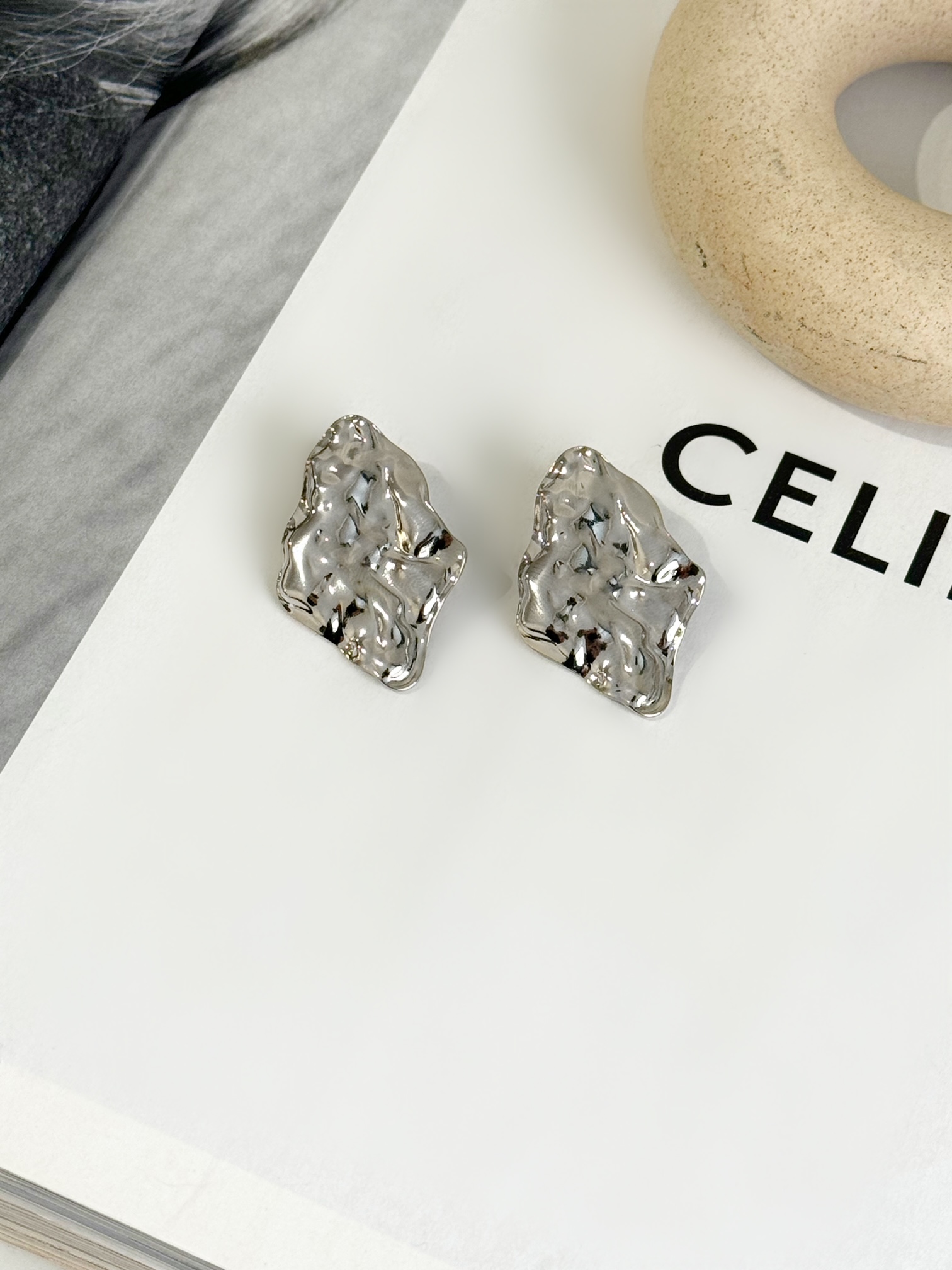 Facetune_03-11-2025-17-02-23