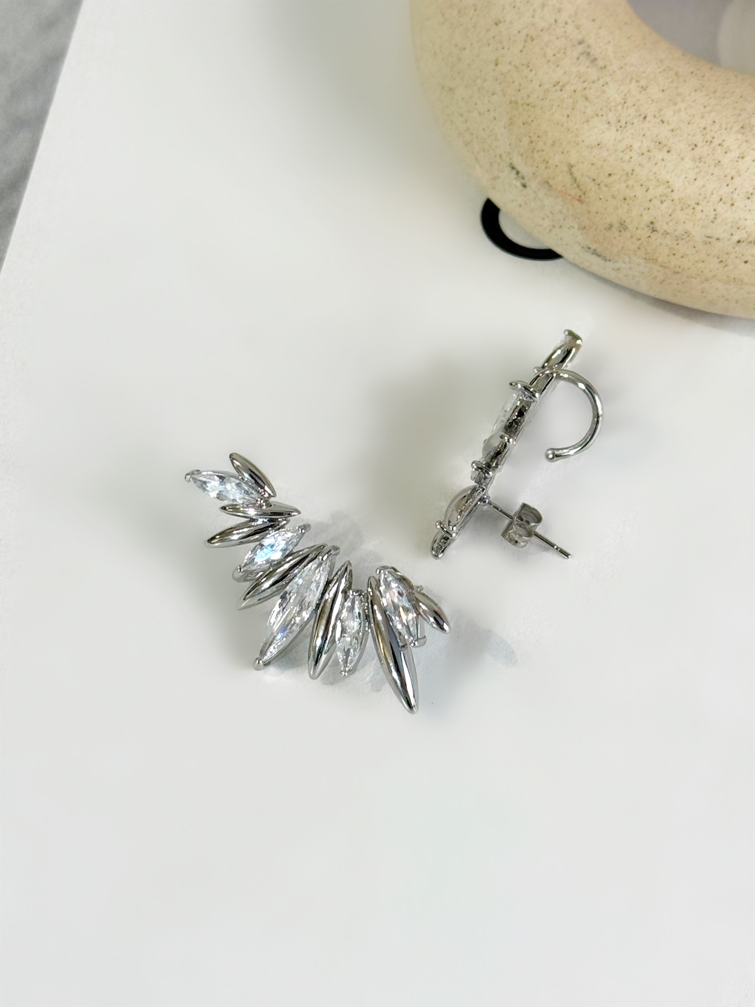 Facetune_15-12-2025-19-48-29